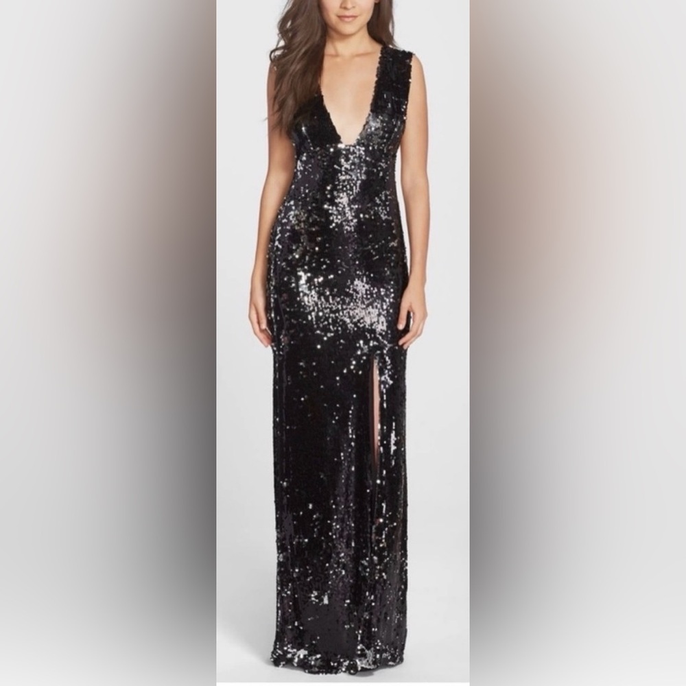 NWT Rachel Zoe Venus Sequin V-Neck Square Back Gown